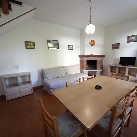 With Private Garden Apartment Ravenna